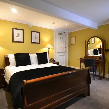 Angel And Royal Hotel Grantham Extérieur photo