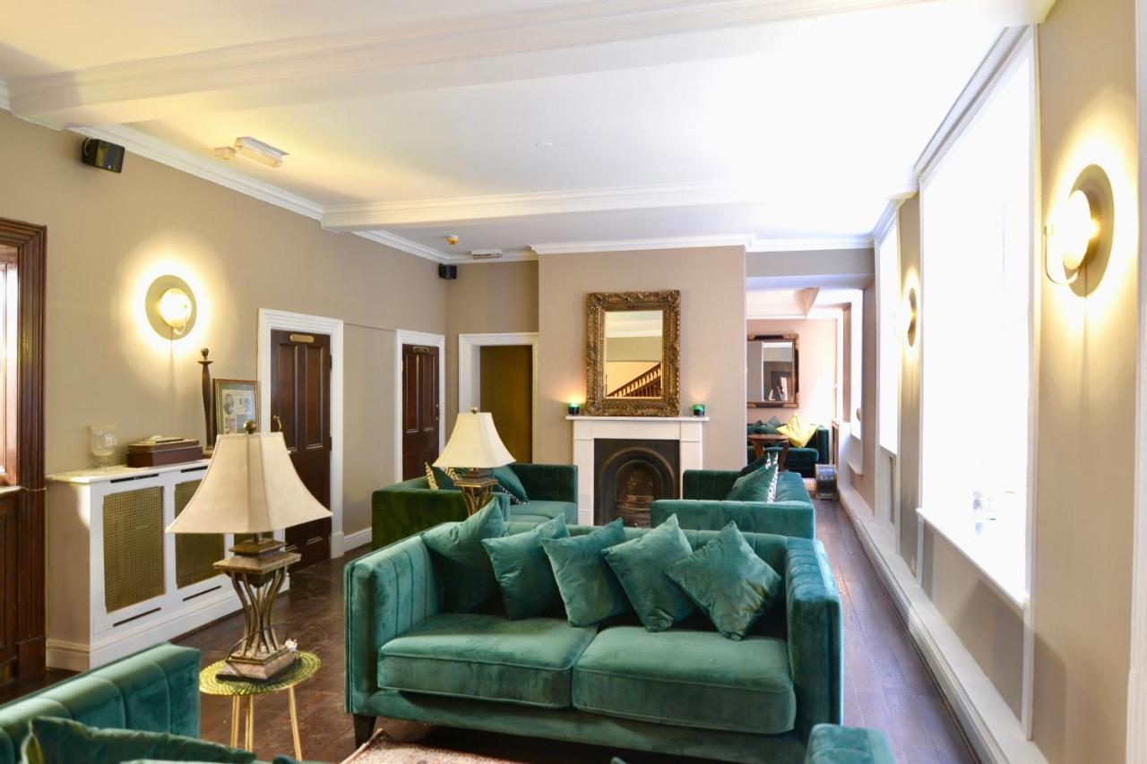 Angel And Royal Hotel Grantham Extérieur photo