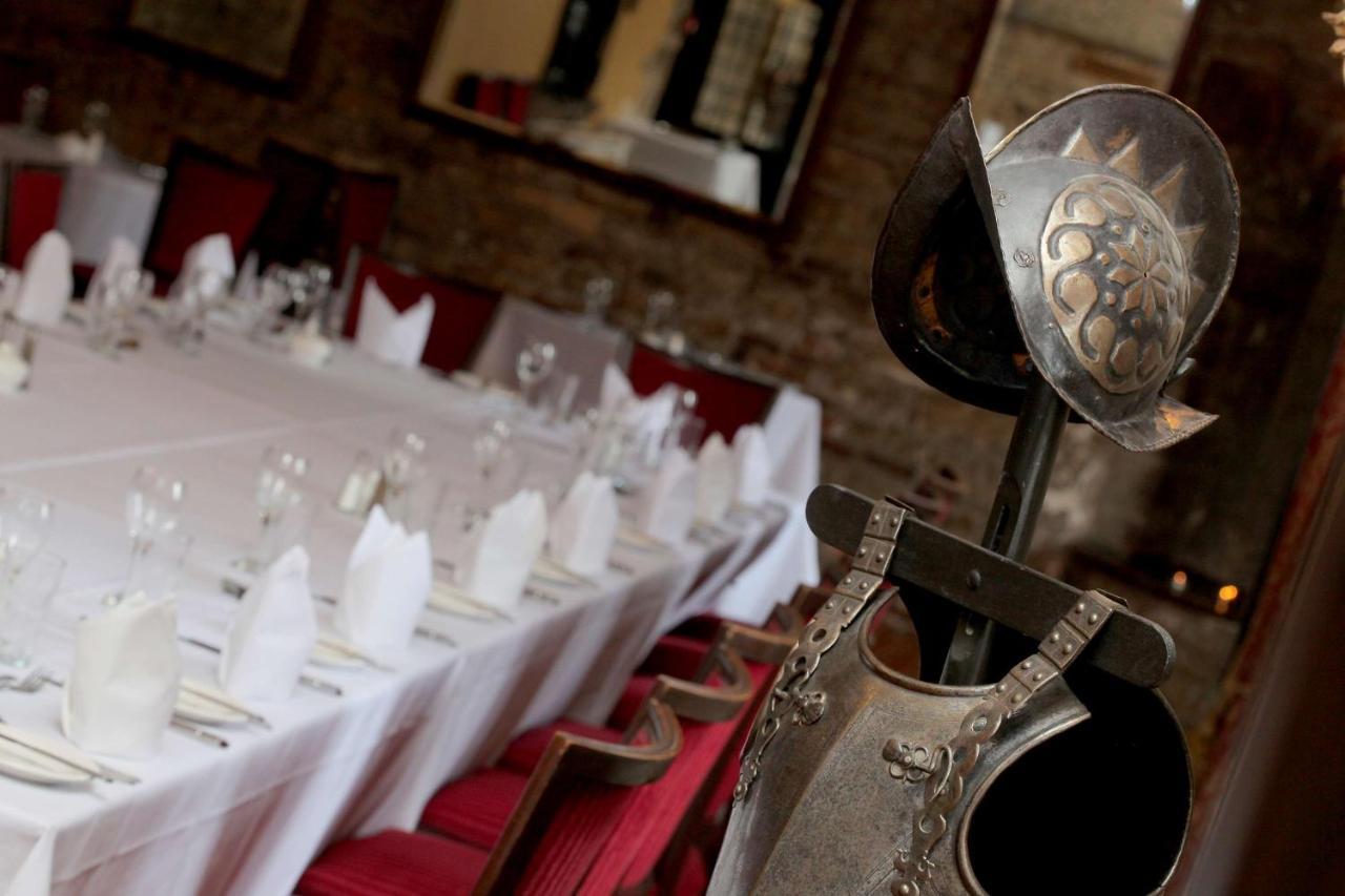 Angel And Royal Hotel Grantham Extérieur photo